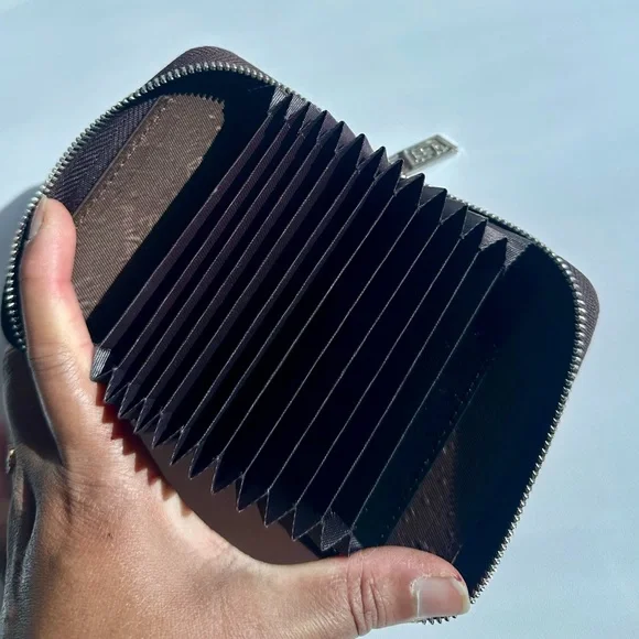 Red Leather Card Wallet - Picture 4 of 4